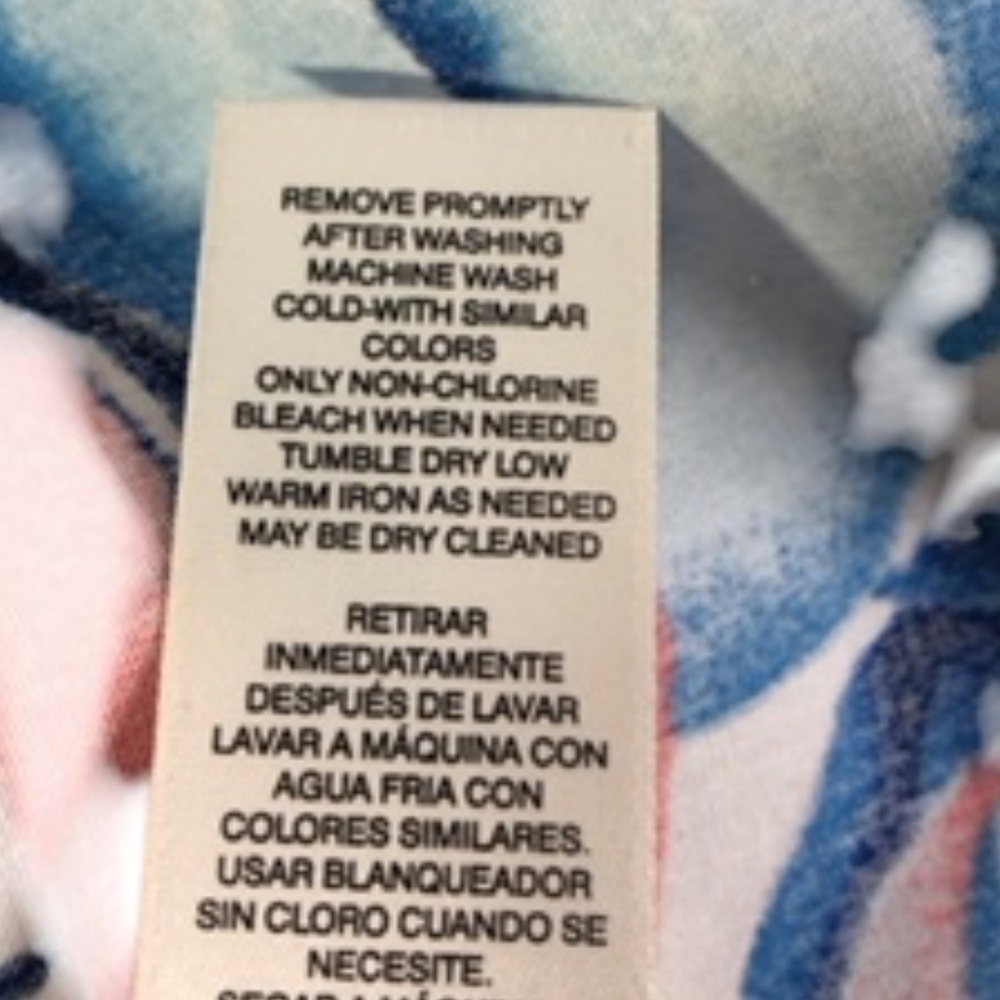 NWOT Chico's Tropical Print 3 Qtr Single Button Cuff Sleeve Button Shirt Size 1 - Picture 7 of 8